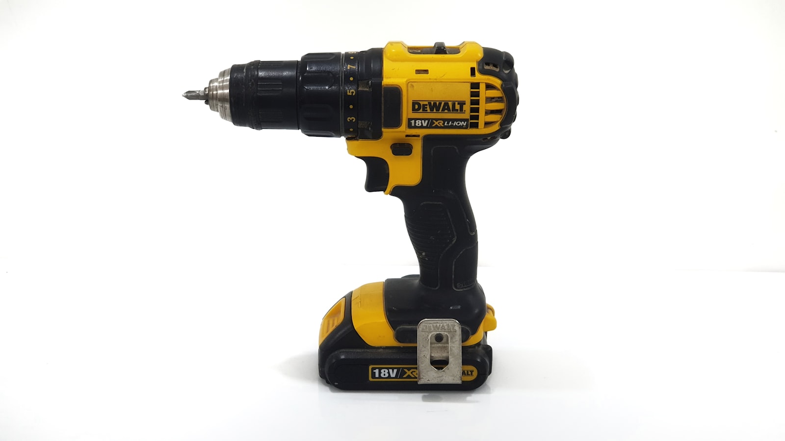 Bosch Pro vs Makita vs Milwaukee: welke 18V kiezen?